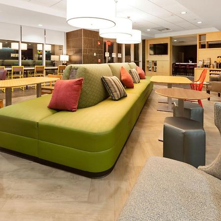 Home2 Suites By Hilton Newark Airport Екстер'єр фото