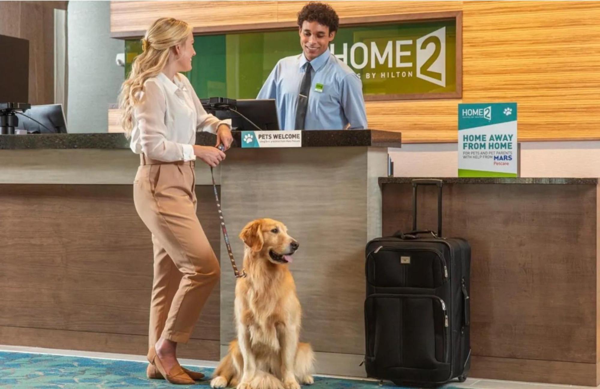 Home2 Suites By Hilton Newark Airport Екстер'єр фото